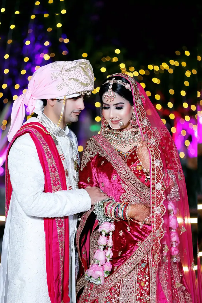 शादी के बाद स&zwj;िर्फ घर नहीं बदलता 