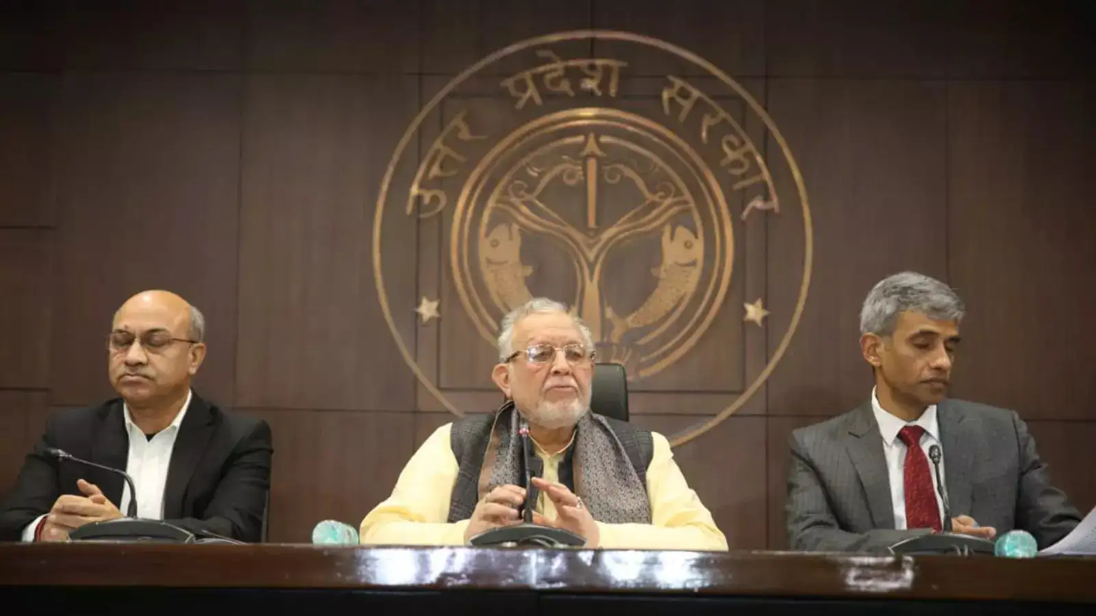 WEF 2026: दावोस में यूपी को 31 एमओयू के जरिए ₹2.92 लाख करोड़ के निवेश प्रस्ताव, 119 हाई-लेवल मीटिंग्स का दावा