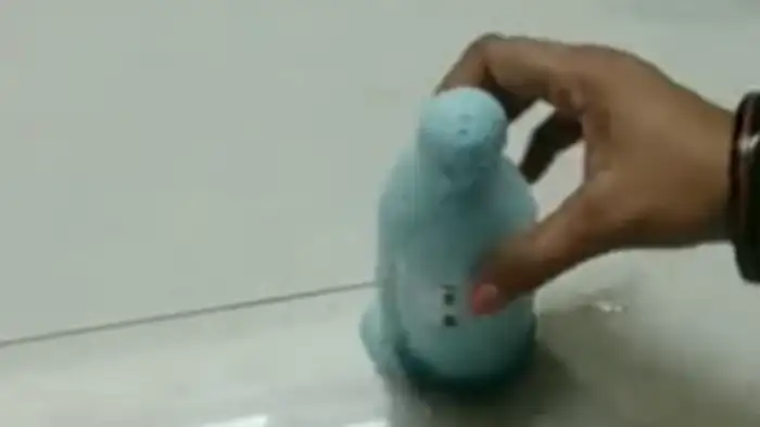 सही कंसिस्टेंसी के लिए पानी का मेल