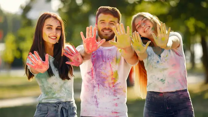 होली आई है / फणीश्वर नाथ रेणु