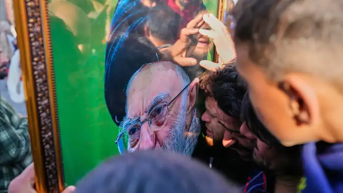 उमर अब्दुल्ला ने की शांति की अपील