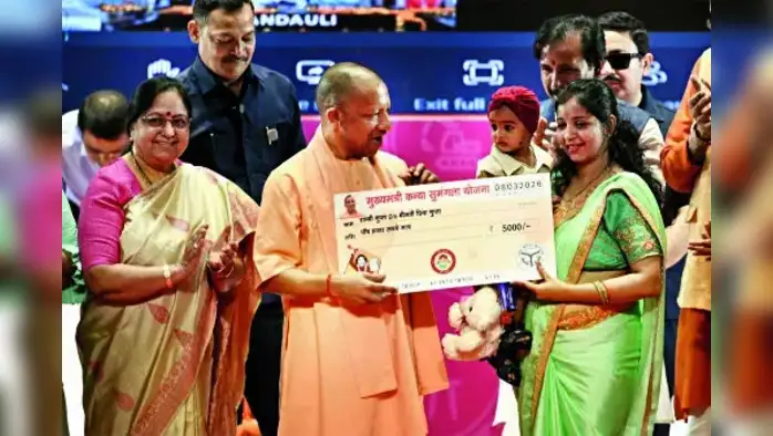 आंगनबाड़ी कार्यकर्ताओं का बढ़ेगा वेतन, स्कूटी योजना भी जल्द:CM आंगनबाड़ी कार्यकर्ताओं का बढ़ेगा वेतन, स्कूटी योजना भी जल्द:CM