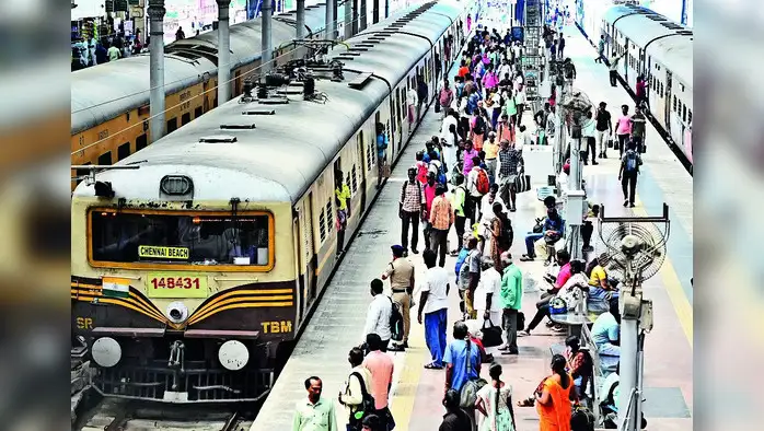 गलत दिशा में वाहन चलाने पर 6215 के काटे चालान गलत दिशा में वाहन चलाने पर 6215 के काटे चालान