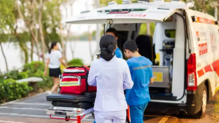 टीम पहले भी बना चुकी है कई सोलर गाड़ियां