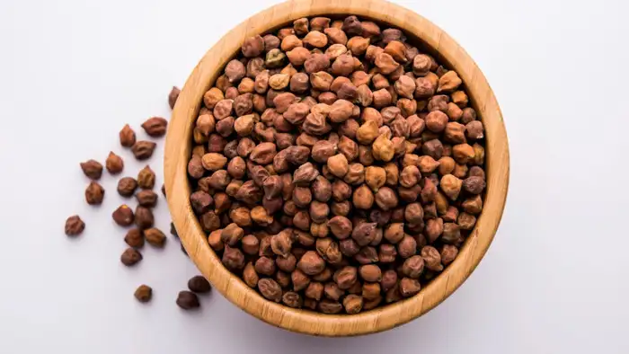 kala chana black chickpeas