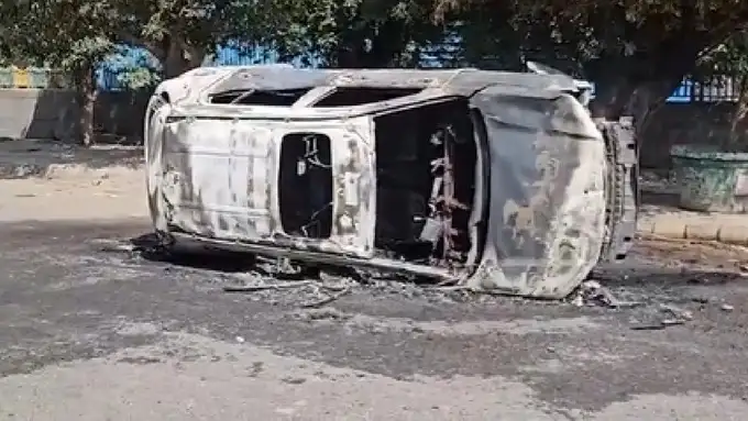 सड़कों पर दिख रहा आंदोलन का असर