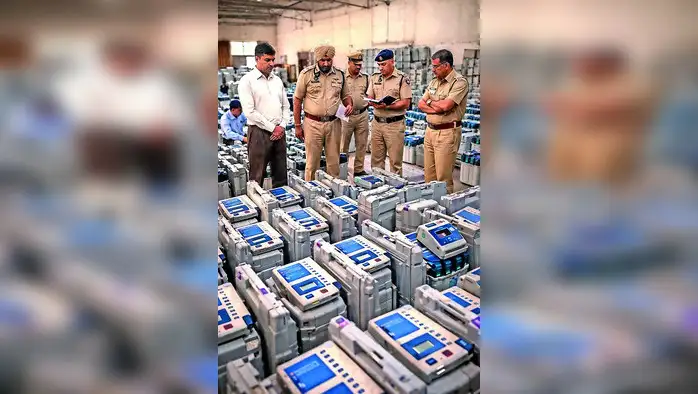 विधानसभा चुनाव के बाद फिर से कांग्रेस और BJP का मुकाबला तय विधानसभा चुनाव के बाद फिर से कांग्रेस और BJP का मुकाबला तय