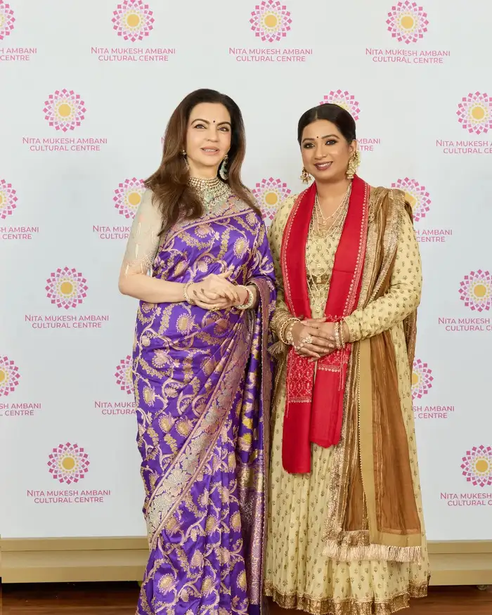 पहना पर्सनल कलेक्शन का पोल्की डायमंड नेकपीस