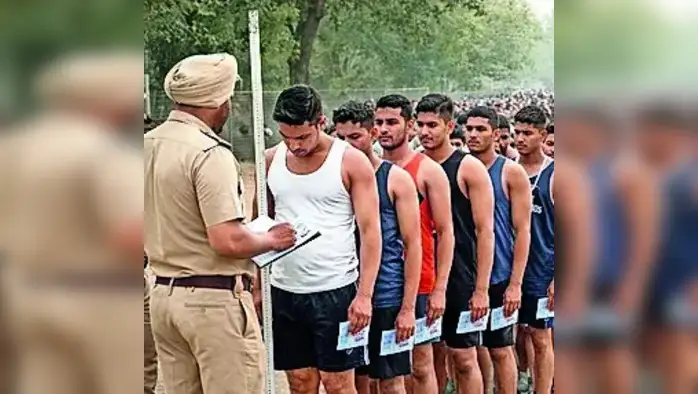 5500 कॉन्स्टेबलों की भर्ती के लिए 20 अप्रैल से PST 5500 कॉन्स्टेबलों की भर्ती के लिए 20 अप्रैल से PST