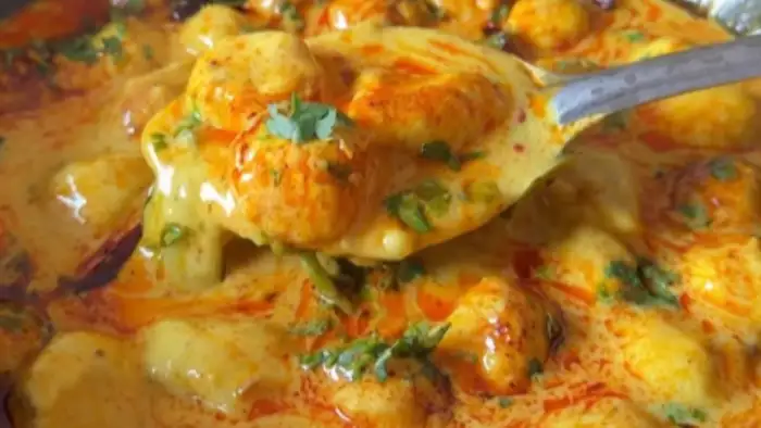 शाही तड़का और गार्निशिंग