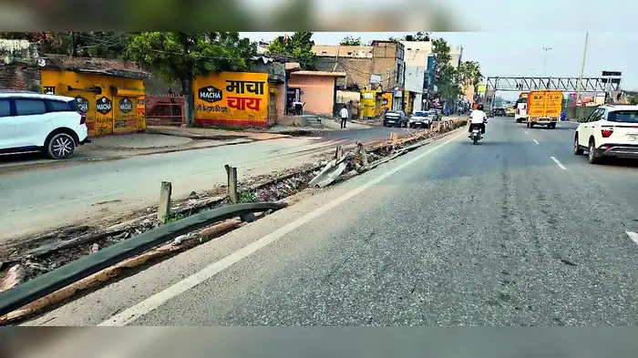 सोहना में सफाई कर्मचारियों की भूख हड़ताल शुरू सोहना में सफाई कर्मचारियों की भूख हड़ताल शुरू