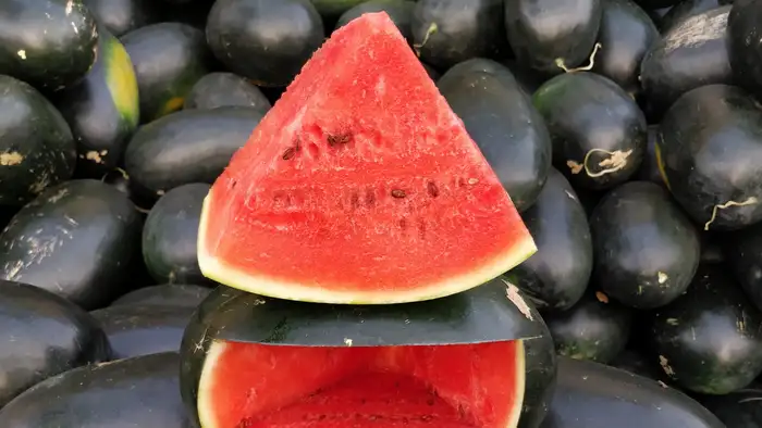 रंग और चमक  