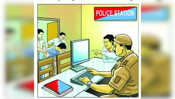 गृहस्थी का सामान और बच्चों की किताबें भी जलीं गृहस्थी का सामान और बच्चों की किताबें भी जलीं