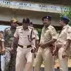 बिहार कैमूर में सूटकेस में मिली दो लोगों की खून से लथपथ लाशें