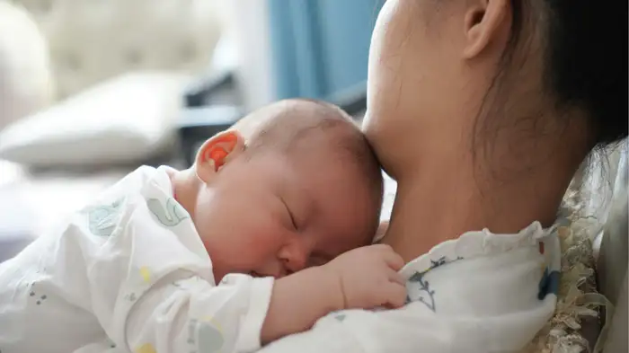 she just stays at home all day what work does she even do new mother hurt by husbands remark expert suggests role reversal she just stays at home all day what work does she even do new mother hurt by husbands remark expert suggests role reversal