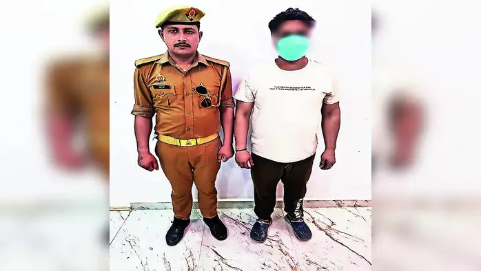 बांग्लादेशी ने फर्जी दस्तावेज से बनवा लिए पासपोर्ट और आधार, गिरफ्तार बांग्लादेशी ने फर्जी दस्तावेज से बनवा लिए पासपोर्ट और आधार, गिरफ्तार