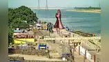 बनारस में नमो घाट पर पर्यटकों को पीटा, एक की मौत बनारस में नमो घाट पर पर्यटकों को पीटा, एक की मौत