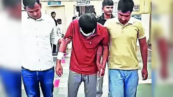 क्लर्क मर्डर : ऑस्ट्रेलिया में बैठे पड़ोसी पर आरोप क्लर्क मर्डर : ऑस्ट्रेलिया में बैठे पड़ोसी पर आरोप