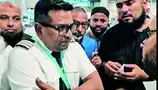 सामान चोरी होने का आरोप, एयरपोर्ट पर हंगामा सामान चोरी होने का आरोप, एयरपोर्ट पर हंगामा