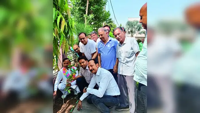 उर्स मेले में अमेरिकन जलपरी करेगी आकर्षित उर्स मेले में अमेरिकन जलपरी करेगी आकर्षित