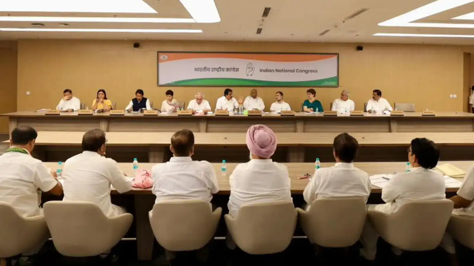 Congress Holds Key Delhi Meeting Amid TMC Rift, Discusses INDIA Alliance Unity Congress Holds Key Delhi Meeting Amid TMC Rift, Discusses INDIA Alliance Unity
