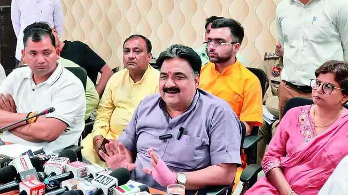डिप्टी स्पीकर बोले- मोदी के राज में जींद मेडिकल कॉलेज में सीटें बढ़ीं डिप्टी स्पीकर बोले- मोदी के राज में जींद मेडिकल कॉलेज में सीटें बढ़ीं