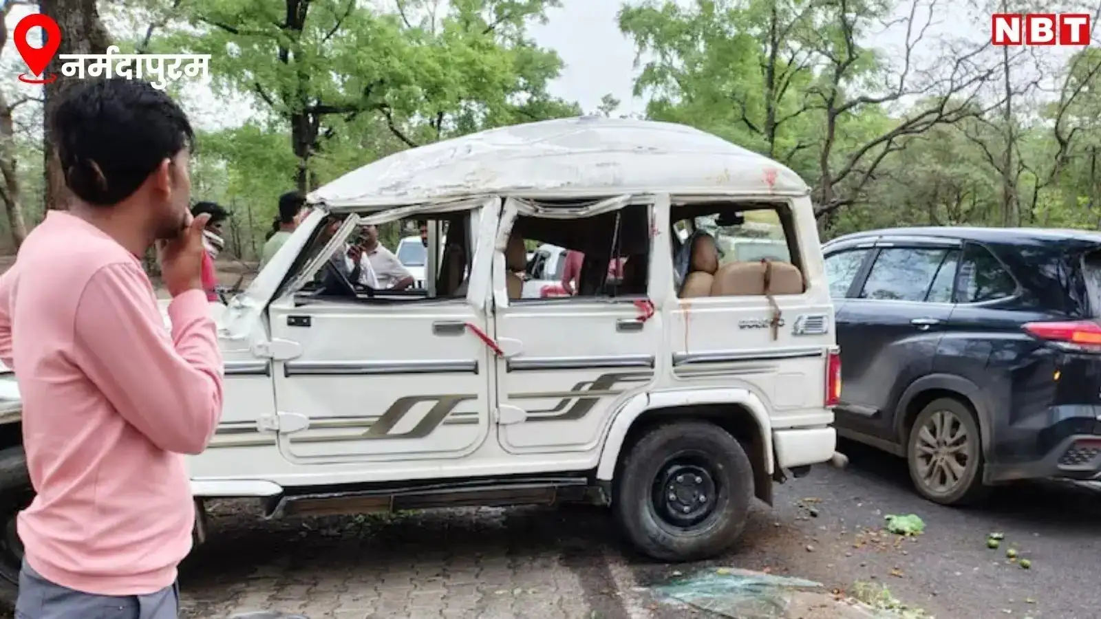 पचमढ़ी मार्ग पर भीषण हादसा, बाइक को बचाने में पलटी तेज रफ्तार बोलेरो, सरकारी शिक्षक और उनके मासूम बेटे समेत 5 की मौत