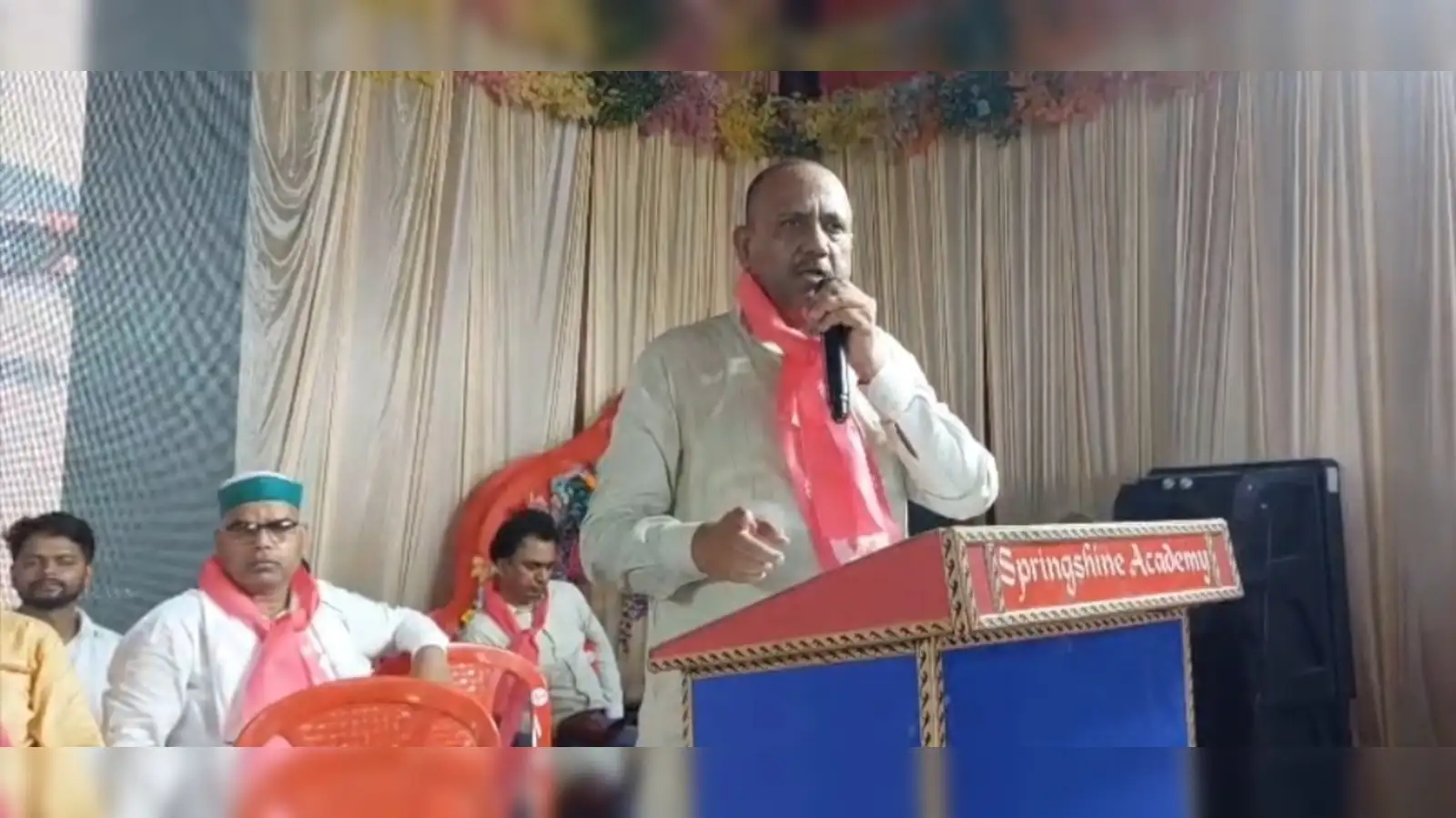देवरिया: सैंथवार मल्ल महासभा की BJP को चेतावनी- 2027 में भागीदारी नहीं मिली तो हर सीट पर उतारेंगे प्रत्याशी