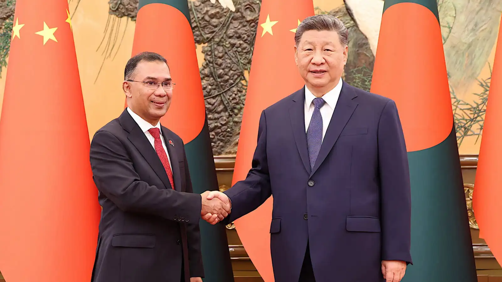 बांग्लादेश ने बढ़ाई टेंशन, भारत को चारों तरफ से घेरने का चीन का एजेंडा कैसे हो रहा पूरा, एक्सपर्ट से समझें