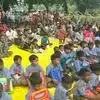 तिलक लगाया, मिठाई खिलाई, 21 साल बाद में गांव फिर शुरू हुआ स्कूल तो बच्चों  का ऐसे हुए स्वागत, कभी खौफ में रहते थे यहां के लोग - eleven schools  reopened after