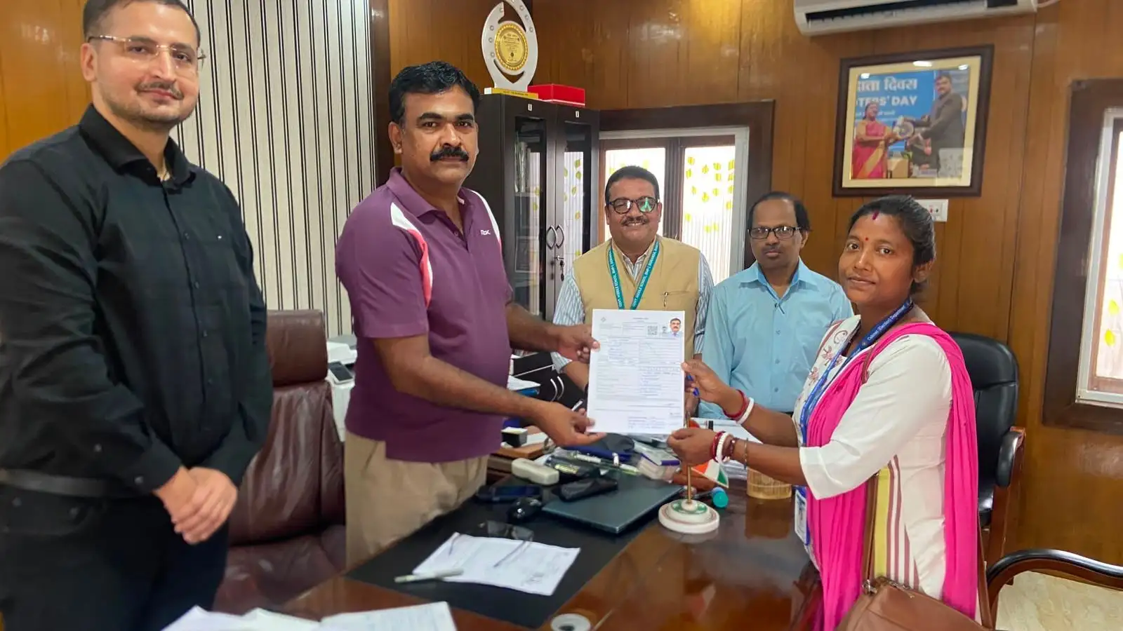 SIR in Jharkhand: पहले सात दिन में 1 करोड़ मतदाताओं तक पहुंचे BLO, मतदाता सूची का प्रकाशन 7 अक्टूबर को