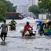 UP Weather Today, 10 July: यूपी के सभी जिलों में गरज-चमक के साथ भारी बारिश  का अलर्ट, प्रदेश के 9 जिलों में स्कूल रहेंगे बंद - up weather alert 10 july  heavy