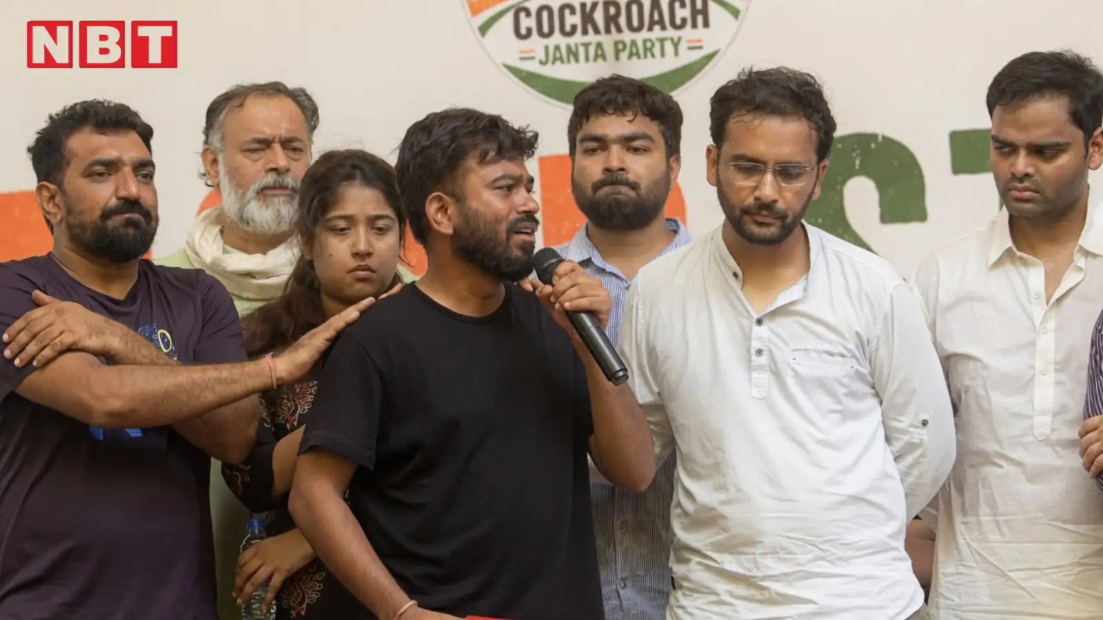 सोनम वांगचुक को अस्पताल ले जाए जाने के बाद अभिजीत दीपके
