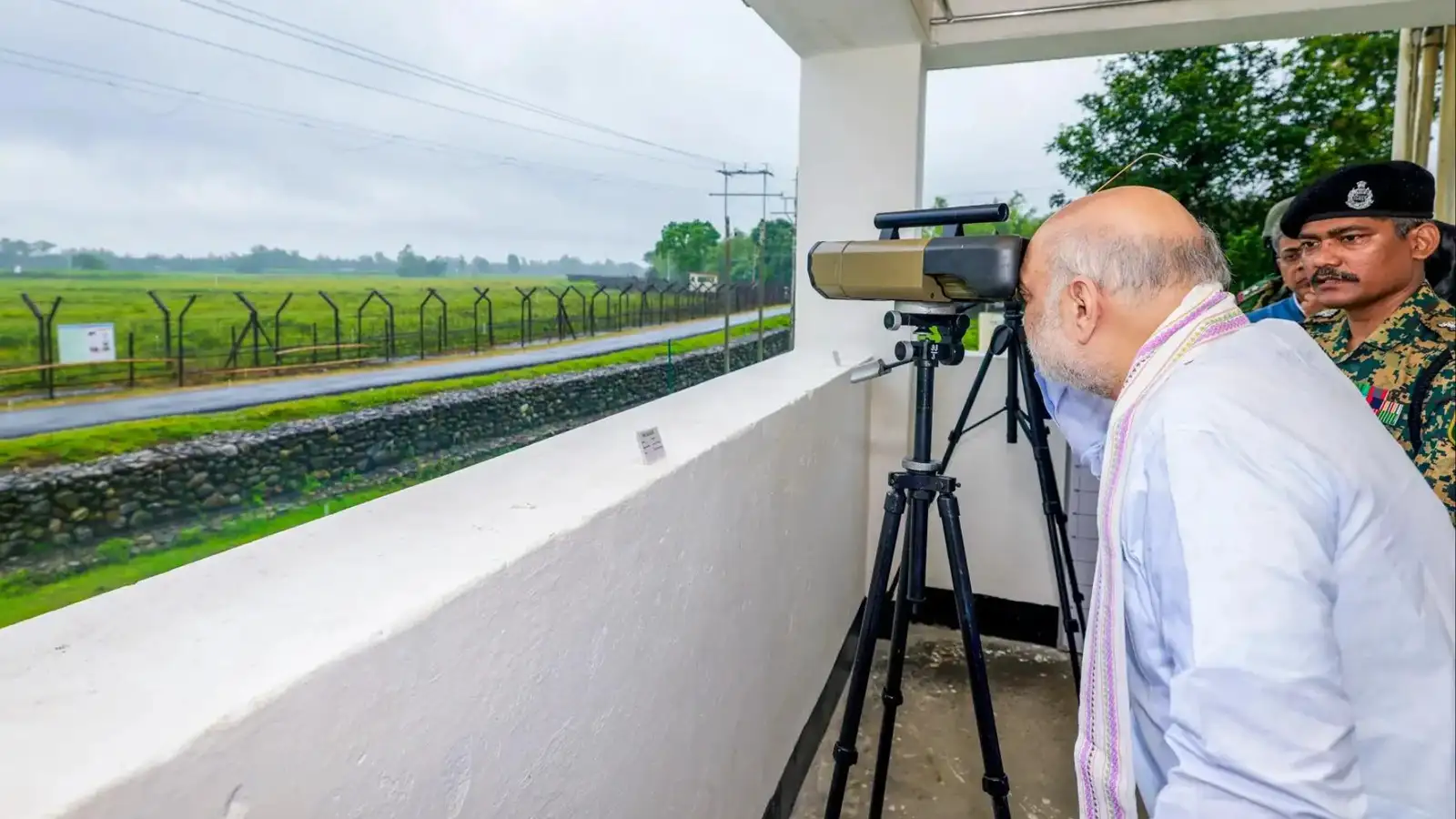 सिलिगुडी पहुंचे अमित शाह का बड़ा ऐलान, स्मार्ट ग्रिड से सेफ होगा बॉर्डर, सबसे पहले बंगाल में शुरू होगा प्रोजेक्ट