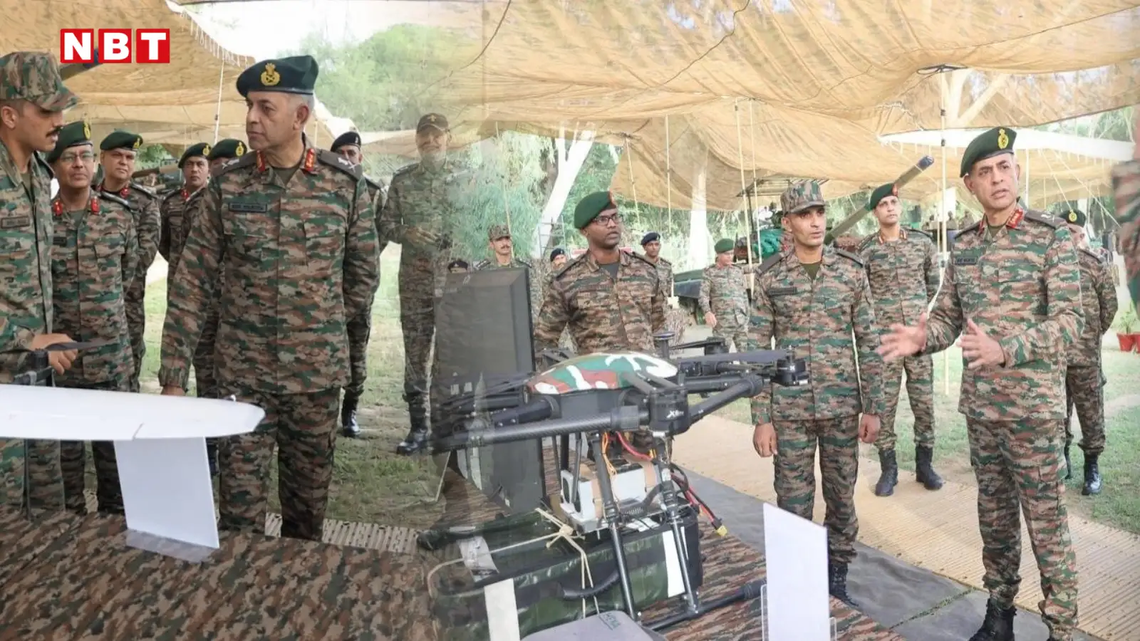 LOC: छटपटाया पाकिस्तान, युद्ध की तैयारियां देखने ले. जनरल मोहित मल्होत्रा अमोघ डिवीजन पहुंचे