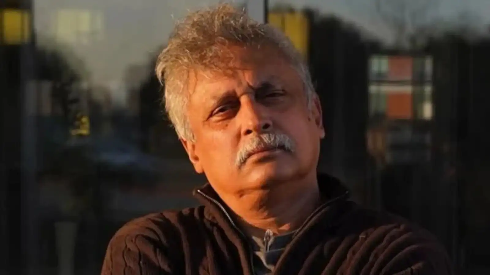 पीयूष मिश्रा बाथरूम में फिसलकर गिरे, चोट इतनी गहरी कि बिस्तर से उठना मुश्किल, हाथ में फ्रैक्चर भी