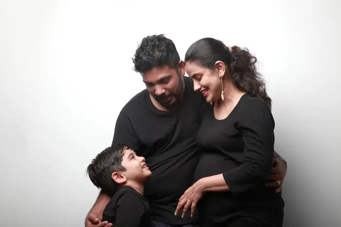 हर जगह काले रंग के कपड़े पहनने से क्या होता है?