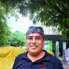बसों में भीड़, ऑटो-कैब वालों ने बढ़ाया किराया