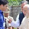 PM के सामने ब्लैक चश्मा, सैलरी लेते हैं 1 रुपये फिर भी संपत्ति करोड़ों की, कौन हैं IAS अमित कटारिया जो फिर चर्चा में आए
