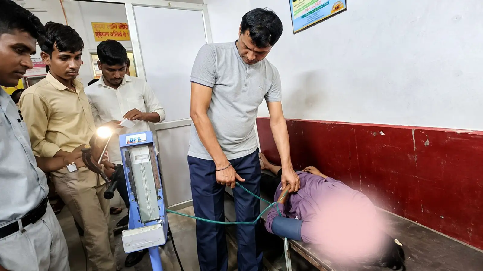 पापा से स्कूटी दिलाने की जिद कर रही थी, नहीं मिली तो फांसी के फंदे से लटक गई 14 साल की बेटी
