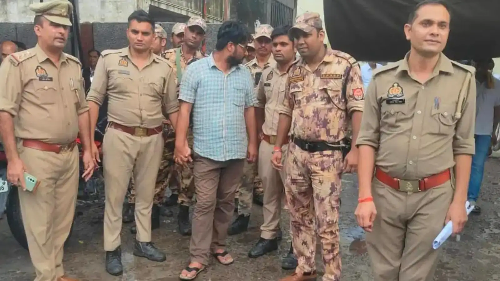 400 करोड़ की ठगी में जुनैद गिरफ्तार, अलीगढ़ पुलिस ने गिरफ्तार करके भेजा जेल