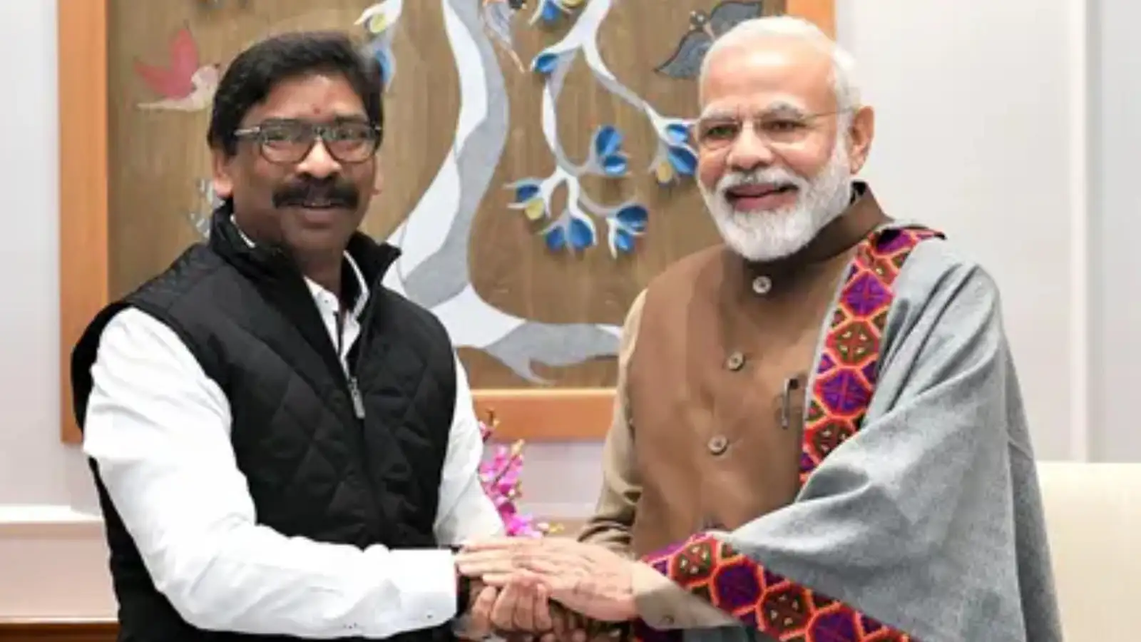 झारखंड में JPSC-JSSC विरोध-प्रदर्शन के बीच पीएम मोदी ने CM हेमंत सोरेन को क्यों दी बधाई