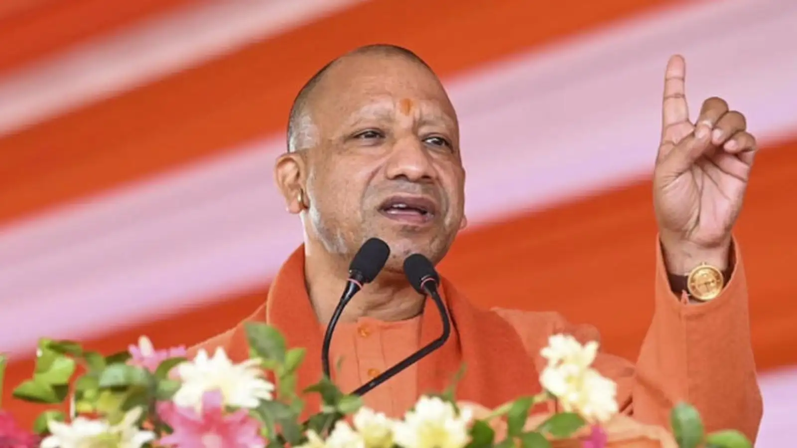 योगी सरकार का एंटी भू-माफिया अभियान: 9.5 साल में 84005 हेक्टेयर जमीन कब्जामुक्त, बना 2.08 लाख एकड़ का लैंडबैंक