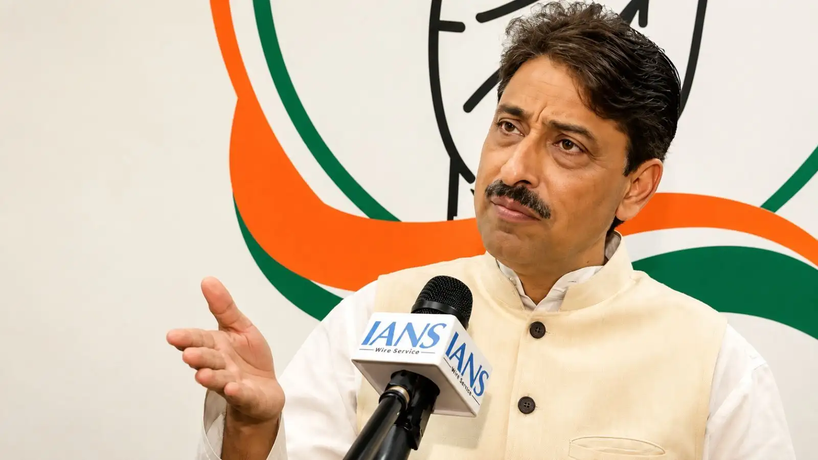 'वंदे मातरम किसी कीमत पर नहीं गाऊंगा, मजबूर नहीं कर सकते', इमरान मसूद ने बीजेपी को दिया जवाब