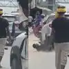 बचाओ-बचाओ चिल्लाते रहे लोग, मथुरा में कार से मारी टक्कर, फंसने के बाद अवर अभियंता को घसीटता रहा चालक