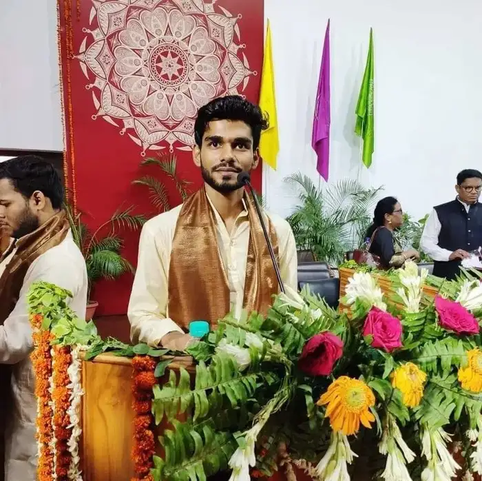 मां ANM और पिता पोस्ट ऑफिस में कर्मचारी