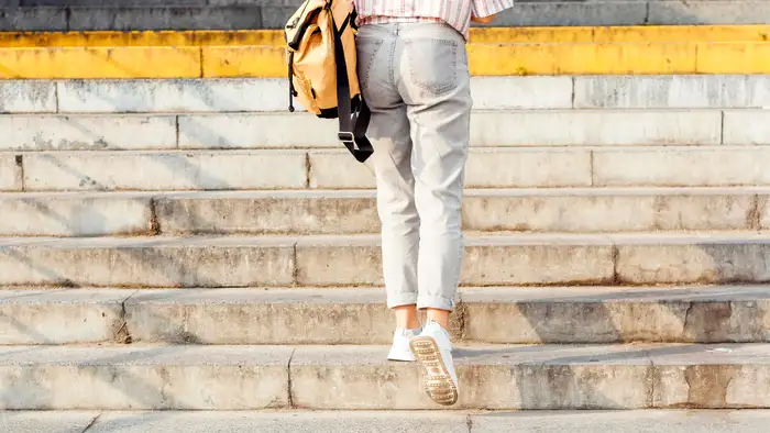 Benefits of climbing stairs<br>