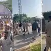 ग्वालियर में ज्योतिरादित्य सिंधिया को काले झंडे दिखाने पर बवाल, मंच के सामने भिड़े भाजपा कार्यकर्ता, हंगामे के बीच कई युवकों को पुलिस थाने ले गई