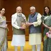 पीएम मोदी से परिवार संग मिलने क्यों पहुंचीं प्रियंका चतुर्वेदी, प्रधानमंत्री का जताया आभार
