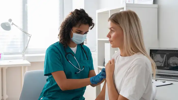 Symptoms of breast cancer<br>
